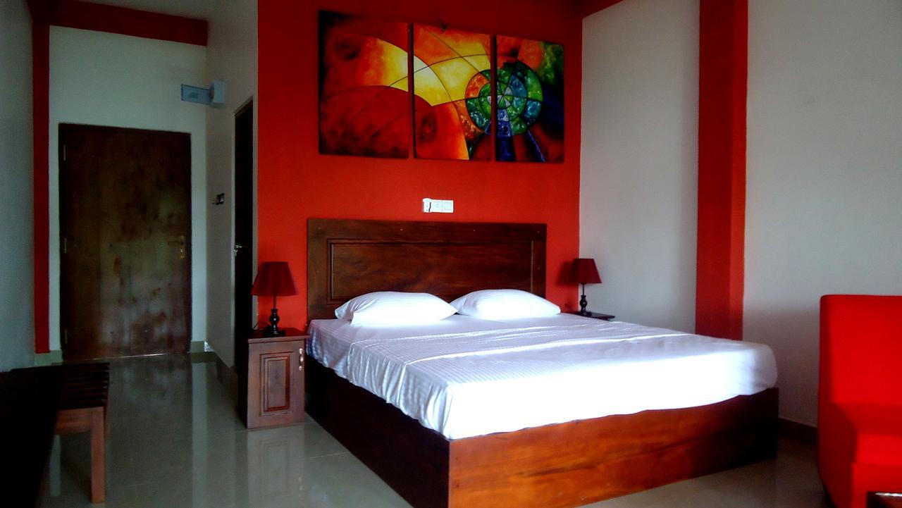 Bridge Hotel Negombo Kimbulapitiya 客房 照片